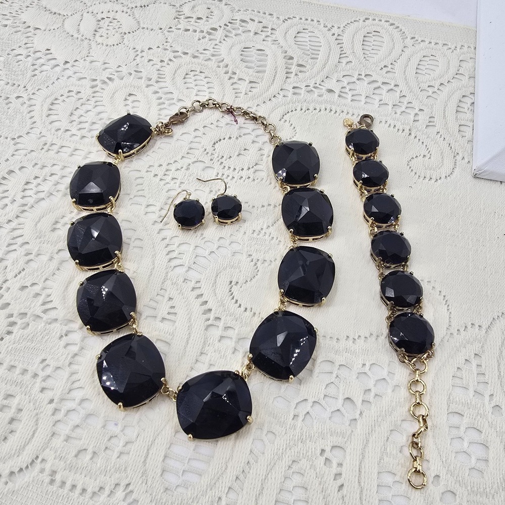 Brooks Brothers Blue Glass Necklace Set Bracelet Earrings Gold tone Classic - Picture 6 of 10